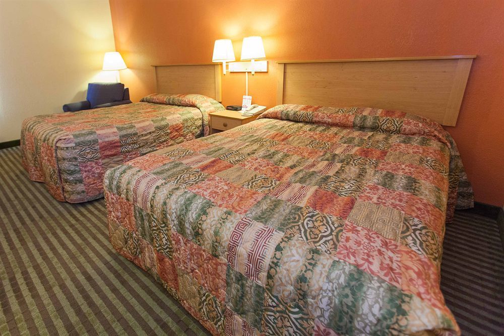 HomeTown Inn-Ringgold Bagian luar foto