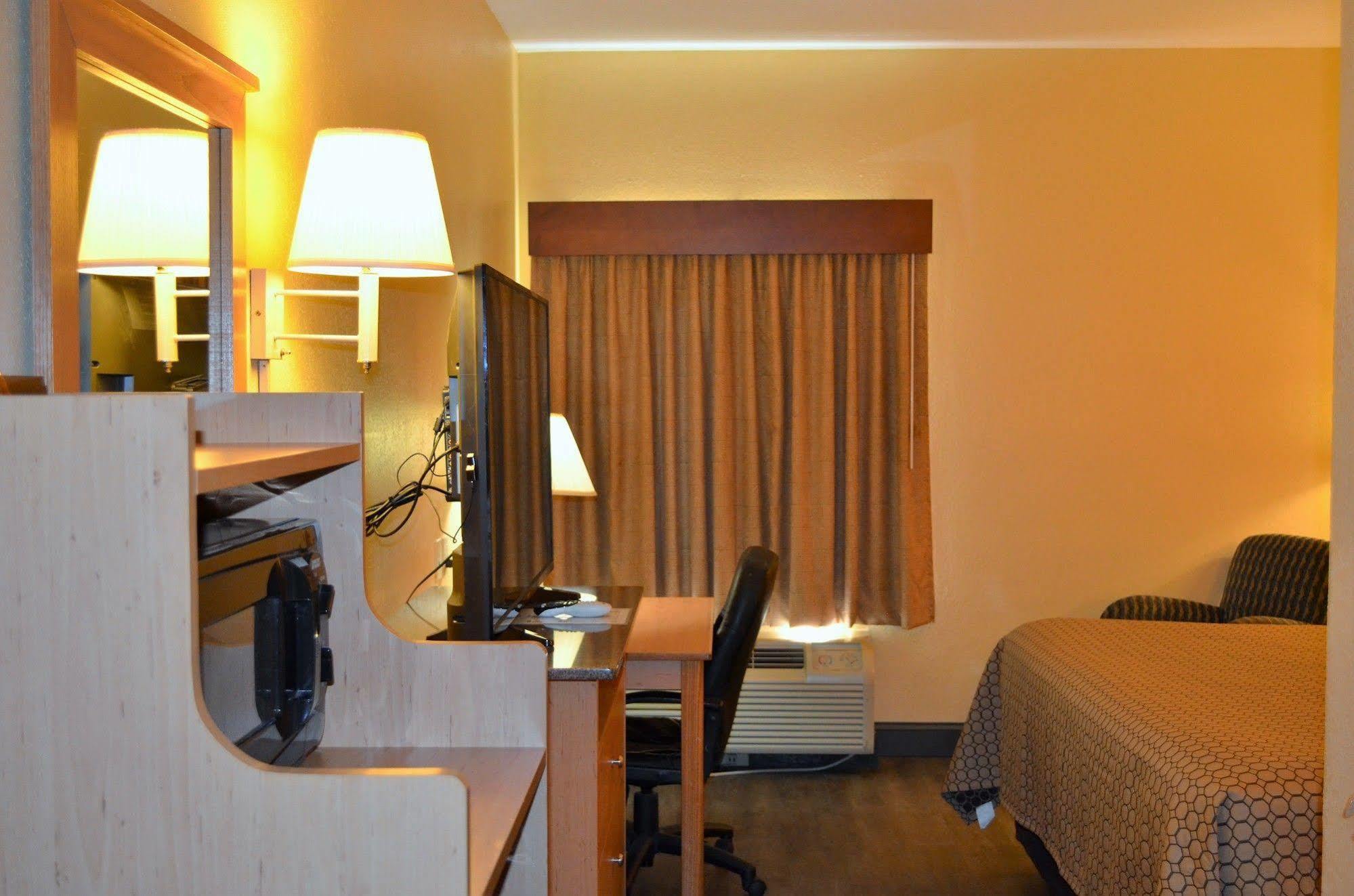 HomeTown Inn-Ringgold Bagian luar foto